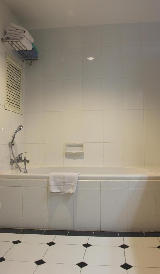 Hotel Lotus House Jomtien Beach Zewnętrze zdjęcie